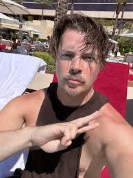 PoolHairDontCare 😜