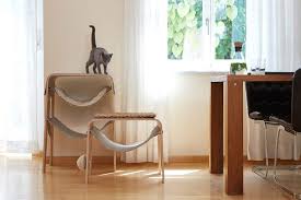 Chic And Cozy Cat Beds 20 Modern Ideas This sleek, modern design wins raves from cats and apartment dwellers.