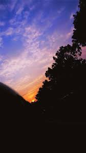 Diunggah pada senin, 29 februari 2016. Fajar Merah Langit Biru Langit Pemandangan