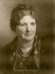 Barney Anderson's Instagram, Twitter & Facebook