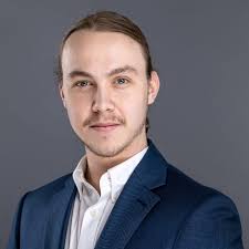 Wade Ledbetter's Instagram, Twitter & Facebook