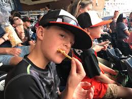 Elia Harris (@eliarome)