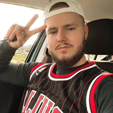 Time to study! 🧐 You'll find more informations