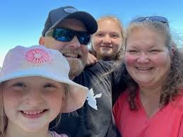 Fundraiser for Chris Rainey by Dawnielle Kroslak : Help Mindy's Family  Navigate Their Grief