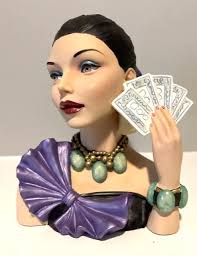 CAMEO GIRL HEAD Vase Judith 1818 Perchance to Dream new $44.99