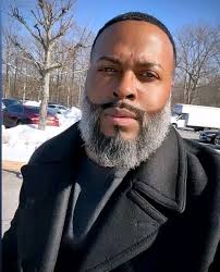 Seeking honest female partner in Minnesota