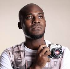 QUEM É/FOI MELHOR? HARRY KANE OU ADRIANO IMPERADOR? 👀 O estagiário aqui tá  de olho e viu que essa discussão tomou as redes sociais nos últimos dias.  Qual é a sua opinião,