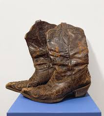 Women's cowboy boots & shoes boot barn has a large selection of the latest styles in women's cowboy boots & shoes​; After 8 Years I Finally Know How To Wear My Cowboy Boots Vogue