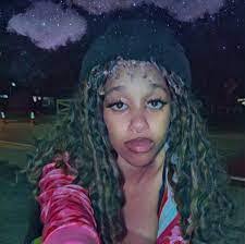 Hilda Flecha's Instagram, Twitter & Facebook