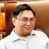 Ritchie Lozada's Instagram, Twitter & Facebook