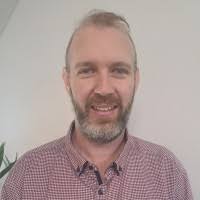 100+ perfiles de «Hosking»