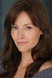 Amelia Cooke's Instagram, Twitter & Facebook