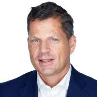 Beau van erven dorens over studententijd destructief zijn en omgaan met kritiek effe relativeren. 30 Van Erven Dorens Profiles Linkedin
