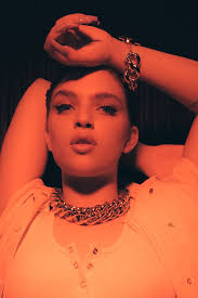 Mae Muller has quickly become known for her tongue-in-cheek storytelling,  dishing out diss tracks about cheating boyfriends and championing girl  power. We had a chat with the North Londoner about single  #IDontWantYourMoney,