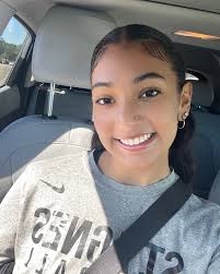 Coach Caitlyn Ramirez (@all.thingssoftball) • Instagram photos and videos