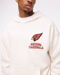 Arizona Cardinals Collection | Abercrombie & Fitch