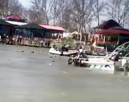 river ferry sinks in tigris near iraq's