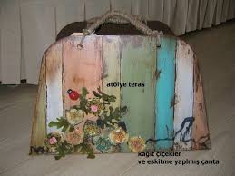 Kagit Cicekler Ile Eskitme Calismasi Gazetelik Kagit Cicek Cicek Yilbasi Susleri