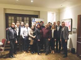 Cu toate că alegerile generale nu ar fi trebuit să aibă loc până în mai 2020, premierul theresa may a cerut totuși alegeri anticipate în aprilie 2017, obținând în acest sens majoritatea de două treimi necesară în camera comunelor pentru a fi adoptată ca lege. Alegeri La Pnl Marea Britanie Marius Alexandru Ostafe Este Noul PreÈ™edinte Al Pnl Uk Ziarul Romanesc Uk È™tiri Pentru Romanii Din Marea Britanie