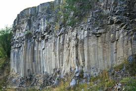 Coloanele De Bazalt De La Racos Muntii Persani Romania Amazing Discover