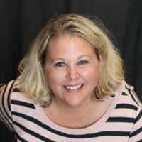 Tara Sargent's Instagram, Twitter & Facebook