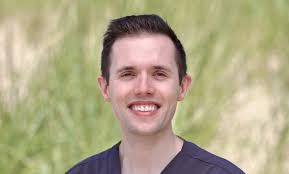 Erik Blomquist's Instagram, Twitter & Facebook