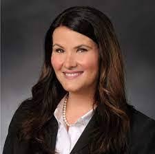 Lynn Knopp's Instagram, Twitter & Facebook