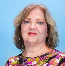 Loretta Matlock's Instagram, Twitter & Facebook