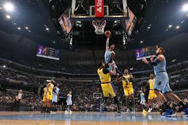 Los angeles lakers star lebron james and the lakers look to win their grizzlies vs. Lakers Vs Grizzlies Final Score L A Gets Mauled By Memphis Silver Screen And Roll