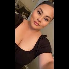 Salima Smith's Instagram, Twitter & Facebook