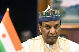 Entre le Tchad et le Niger, Ali Mahamane Lamine Zeine joue les séducteurs