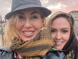 Allison Hallock's Instagram, Twitter & Facebook