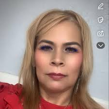 Maria H Cisneros en personas