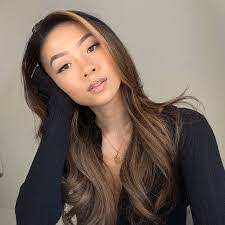 Colleen Hovey's Instagram, Twitter & Facebook