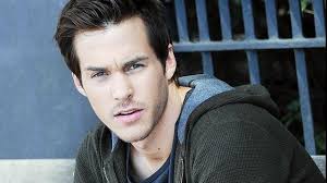 Exclusive: Vampire Diaries Adds Carrie Diaries Star