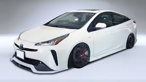 Hier finden sie technische daten, preise, statistiken, tests und die wichtigsten fragen auf einen blick. Un Toyota Prius Tuneado Si Y Es Cosa De Liberty Walk Autobild Es