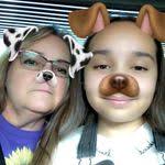 Shellie Clemons's Instagram, Twitter & Facebook