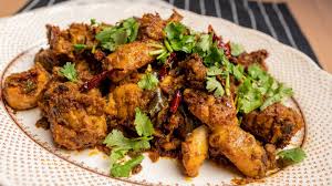 Gaulkan ayam dengan serbuk kunyit, garam dan lada hitam.perap sementara sedia bahan lain. Ayam Masak Kam Heong Youtube