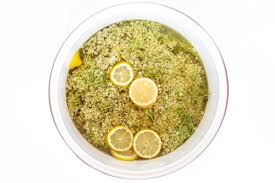 Holunderblutensirup Ohne Zucker In 2020 Holunder Holunderbluten Rezepte Rezepte