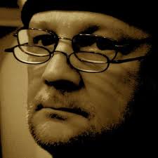 S.Feero (@DressingStone)