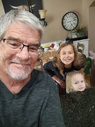 Im an idahoian! I was born in the silver vally.