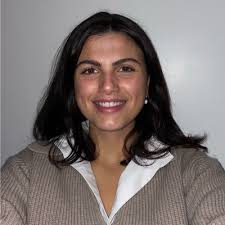 Met trots kan ik mededelen dat ik in Thailand mijn certificaten voor 'Yoga  Teacher' en 'Sound Healing Foundations' heb behaald.