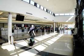 Compare dozens of companies like alamo, avis, enterprise, hertz, and national for the best priced rental car for your trip. Sioux Falls Airport Reviews Sioux Falls Airport Guide