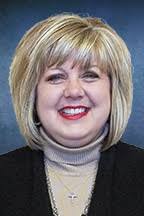 Tammy Phillips Is Hired as an Administrative Assistant › BankTennessee