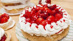 Chicago cubs cake chicago bulls baseball birthday baseball party sport cakes cubs fan cute cakes cupcake cookies themed cakes. Stuck At Home For Your Birthday Here S Where To Find Cake In Chicago Right Now