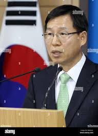 Jang hee jin hi-res stock photography and images