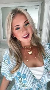 Ashley Wolf's Instagram, Twitter & Facebook