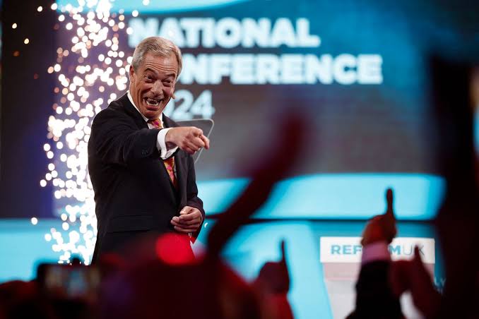 Moaning Nigel Farage whines about being 'judged guilty' during £5million  probe wait - The Mirror