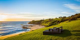 It sparkles with stunning beaches, spectacular wilderness, great fishing, exhilarating bushwalks, delicious oysters, charming towns, and one of australia's best whale watching destinations, twofold bay. Real Estate Merimbula Pambula Tura Beach Tathra