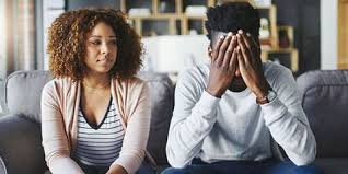 20 Body Language Signs That Your Marriage Is In Trouble